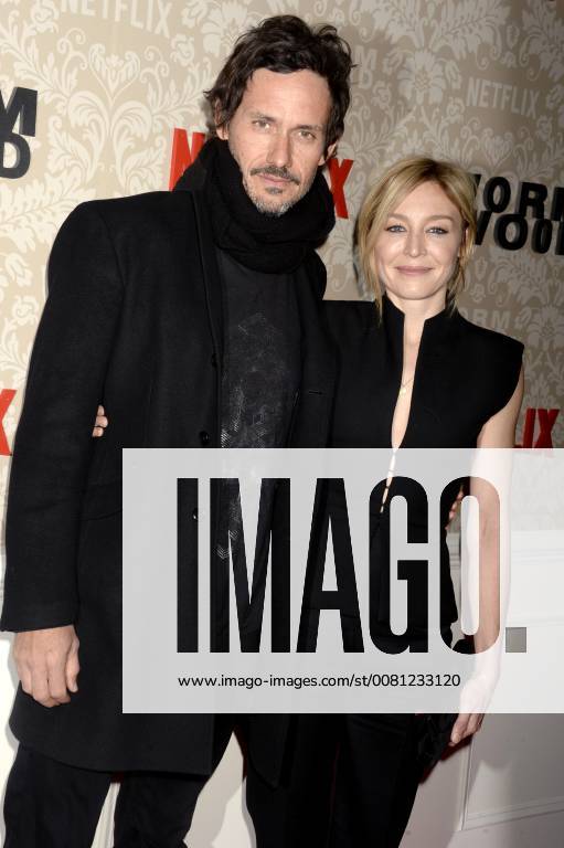Christian Camargo and Juliet Rylance at the premiere of the Netflix series Wormwood at The Campbell New York 12 12 2017 Foto:xD.Tinex xFuturexImage