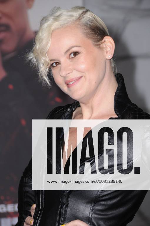 Westwood, CA, U.S. - 13 December 2017 - Westwood, California - Kimmy Gatewood. Netflix s Bright Los Angeles Premiere held at Regency Village Theatre in Westwood. Photo Credit: AdMedia Westwood U.S. - ZUMAa123 20171213_zaa_a123_312