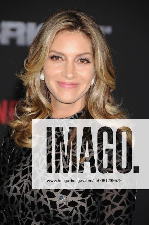Los Angeles, California, United States - December 13th 2017 - Los Angeles, California USA - Actress DAWN OLIVIERI at Bright Premiere held at the Regency Theater Village, Westwood, CA. Los Angeles United States - ZUMAf05_ 20171213_zaf_f05_037