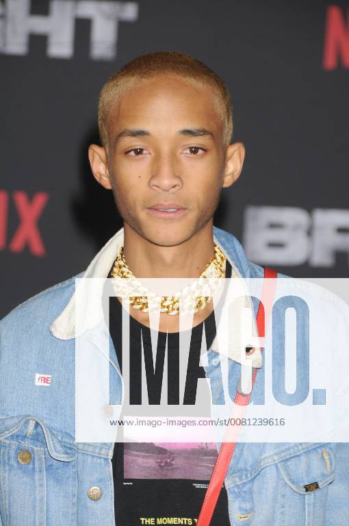 Los Angeles, California, United States - December 13th 2017 - Los Angeles, California USA - Actor JADEN SMITH at Bright Premiere held at the Regency Theater Village, Westwood, CA. Los Angeles United States - ZUMAf05_ 20171213_zaf_f05_030