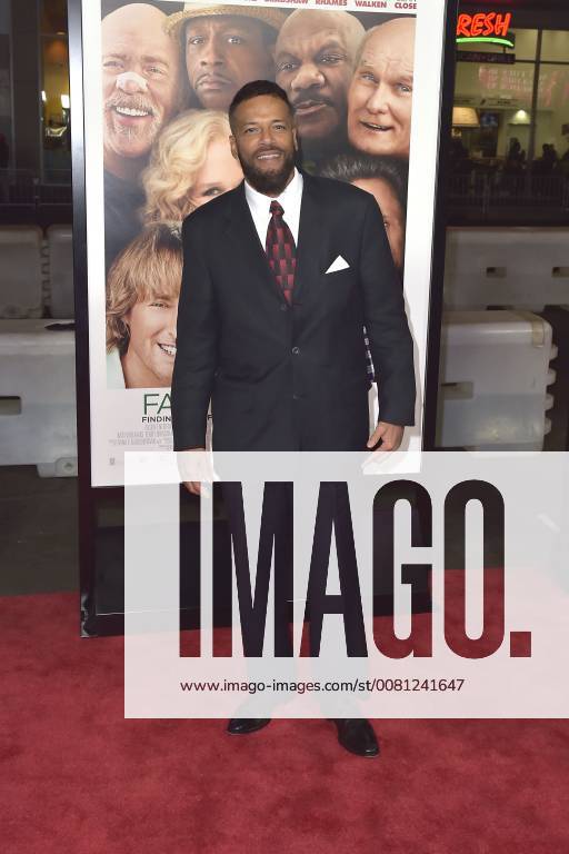 Bard Lewis at the premiere of the movie Father Figures Who is Daddy at TCL Chinese Theater Hollywood Los Angeles 13 12 2017 Foto:xD.xStarbuckx xFuturexImage