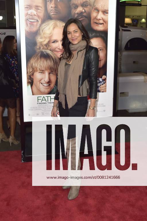 Nadine Nicole at the premiere of the movie Father Figures Who is Daddy at TCL Chinese Theater Hollywood Los Angeles 13 12 2017 Foto:xD.xStarbuckx xFuturexImage