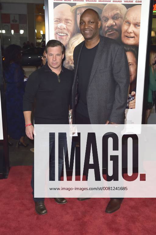 Andrew A Kosove and Broderick Johnson at the premiere of the movie Father Figures Who is Daddy at TCL Chinese Theater Hollywood Los Angeles 13 12 2017 Foto:xD.xStarbuckx xFuturexImage
