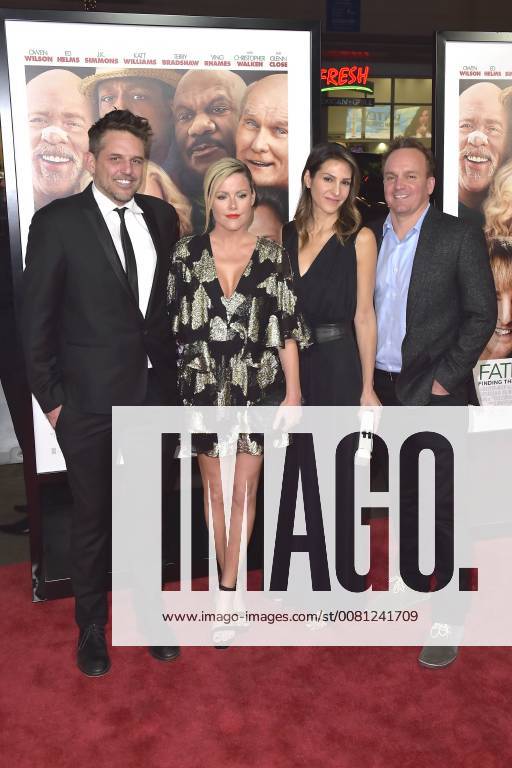 Chris Cowles Kathleen Robertson Guest and Chris Fenton at the premiere of the movie Father Figures Who is Daddy at TCL Chinese Theater Hollywood Los Angeles 13 12 2017 Foto:xD.xStarbuckx xFuturexImage