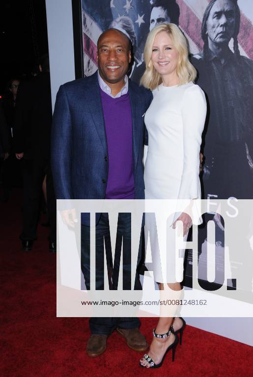 Beverly Hills, CA, U.S. - 14 December 2017 - Beverly Hills, California - Byron Allen. Hostiles Los Angeles Premiere held at Samuel Goldwyn Theater in Beverly Hills. Photo Credit: AdMedia Beverly Hills U.S. - ZUMAa123 20171214_zaa_a123_047