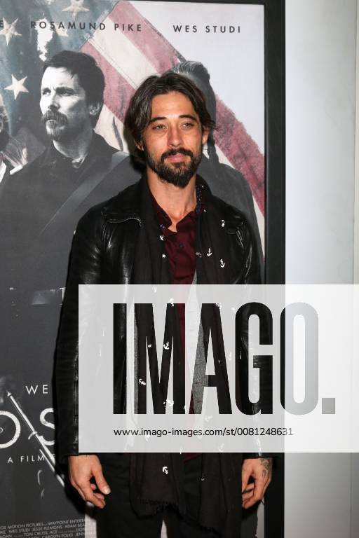 LOS ANGELES - DEC 14: Ryan Bingham at the Hostiles Premiere at Samuel Goldwyn Theater, The Academy of Motion Picture Arts and Sciences on December 14, 2017 in Beverly Hills, CA