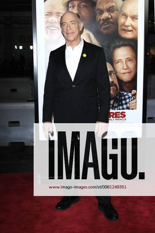 J K Simmons at the premiere of the movie Father Figures Who is Daddy at TCL Chinese Theater Hollywood Los Angeles 13 12 2017 Foto:xD.xBedrosianx xFuturexImage