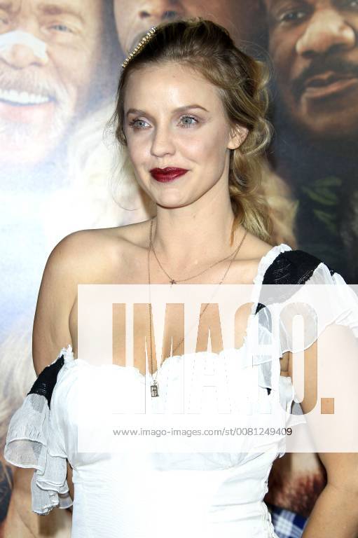 Kelli Garner at the premiere of the movie Father Figures Who is Daddy at TCL Chinese Theater Hollywood Los Angeles 13 12 2017 Foto:xD.xBedrosianx xFuturexImage