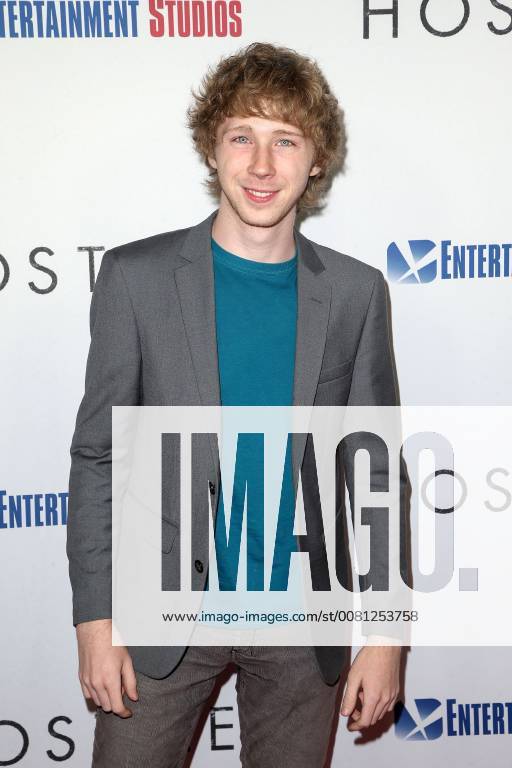 Joey Luthman at the Hostiles Film Premiere on 14 12 2017 at Beverly Hills Los Angeles Hostiles Film Premiere in Los Angeles 2017