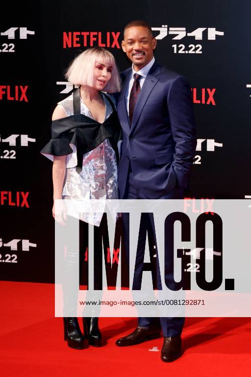 (L to R) Actress Noomi Rapace and actor Will Smith, pose for the cameras during the Japan premiere for the movie Bright on December 19, 2017, Tokyo, Japan. Smith, and Rapace alongside actor Joel Edgerton and director David Ayer, received a warm welcome from the Japanese fans at the event. The film will be released globally on Netflix on December 22. (gxta_brightjp009)