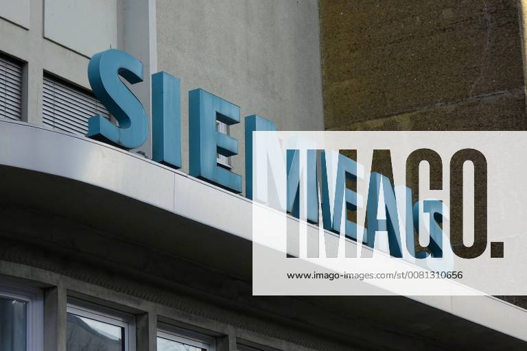 Tiergarten Berlin Moabit Huttenstrasse signature on the gas turbine plant of Siemens Siemens group Siemens AG technology group technology gas turbine plant Berlin gas turbine turbine gas power generation electricity energy energy production logo