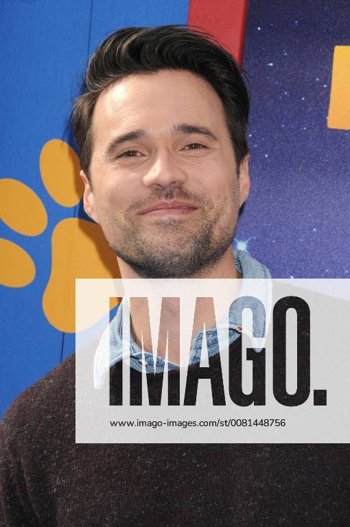 Los Angeles, California, United States - January 6th 2018 - Los Angeles, California USA - Actor BRETT DALTON at Paddington 2 Premiere held at the Regency Village Theater, Westwood, CA. Los Angeles United States - ZUMAf05_ 20180106_zaf_f05_016