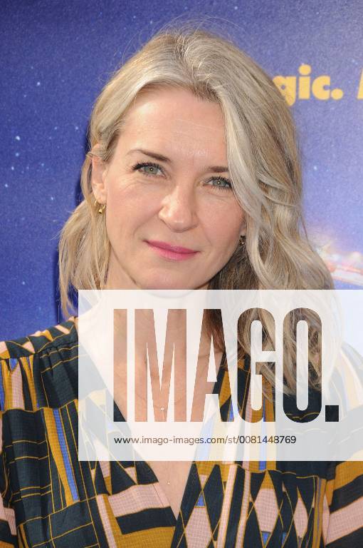 Los Angeles, California, United States - January 6th 2018 - Los Angeles, California USA - Actress EVER CARRADINE at Paddington 2 Premiere held at the Regency Village Theater, Westwood, CA. Los Angeles United States - ZUMAf05_ 20180106_zaf_f05_028