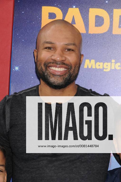 Los Angeles, California, United States - January 6th 2018 - Los Angeles, California USA - Basketball Star DEREK FISHER at Paddington 2 Premiere held at the Regency Village Theater, Westwood, CA. Los Angeles United States - ZUMAf05_ 20180106_zaf_f05_041
