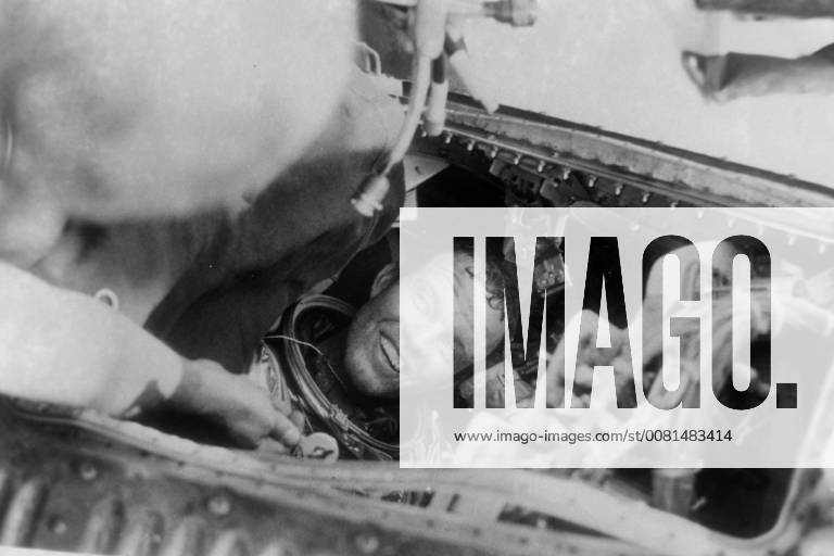 CAPSULE MERCURY FAITH 7 AND ASTRONAUT GORDON COOPER BACK FROM SPACE ; 19 MAY 1963,