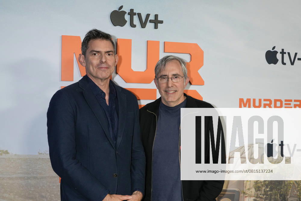 Murderbot New York Premiere Director Chris Weitz, Show Runner Paul Weitz attends the Murderbot New York Premiere by Apple TV held at Regal Union Square Cinemas in New York City, Monday April 28, 2025. Jennifer Graylock-Graylock.com, Credit:Jennifer Graylock-Graylock.com Avalon United States, New York, New York, Regal Union Square Cinema