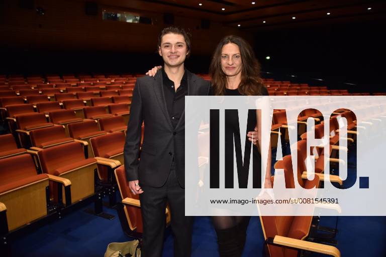 Actor Samy Abdel Fattah and Catrin Santhu posing on 12 01 2018 in Cologne at the movie premiere of the film the Milan Protocol