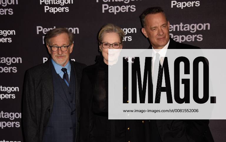 Pentagon Papers Premiere in Paris Steven Spielberg ( realisateur ) - Meryl Streep ( actrice ) - Tom Hanks ( acteur ) CELEBRITES : Avant premiere du film PENTAGON PAPERS - Paris - 13 01 2018 FedericoPestellini Panoramic
