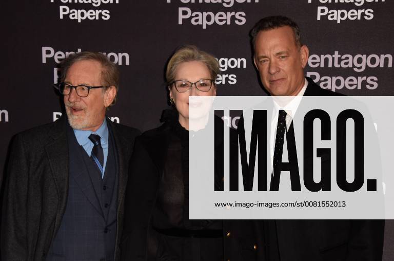Pentagon Papers Premiere in Paris Steven Spielberg ( realisateur ) - Meryl Streep ( actrice ) - Tom Hanks ( acteur ) CELEBRITES : Avant premiere du film PENTAGON PAPERS - Paris - 13 01 2018 FedericoPestellini Panoramic