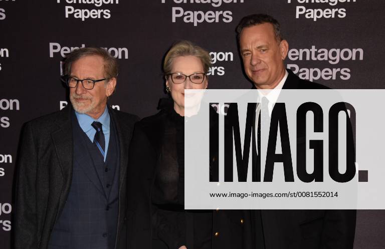 Pentagon Papers Premiere in Paris Steven Spielberg ( realisateur ) - Meryl Streep ( actrice ) - Tom Hanks ( acteur ) CELEBRITES : Avant premiere du film PENTAGON PAPERS - Paris - 13 01 2018 FedericoPestellini Panoramic