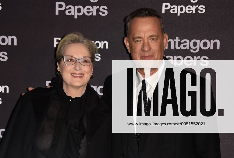 Meryl Streep ( actrice ) - Tom Hanks ( acteur ) CELEBRITES : Avant premiere du film PENTAGON PAPERS - Paris - 13 01 2018 FedericoPestellini Panoramic