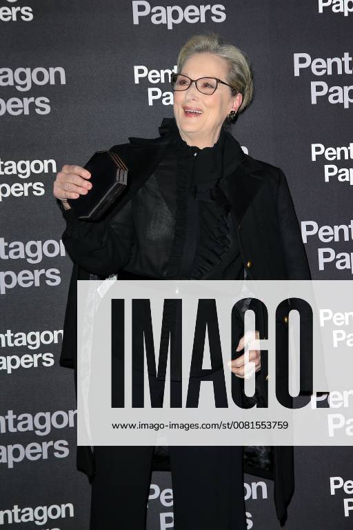 Pentagon Papers Premiere in Paris Premiere de Pentagon Papers a l UGC Normandie ides Champs Elysees a Paris. Photo: Laurent Guerin E Press photo. Meryl Streep Paris France 569004