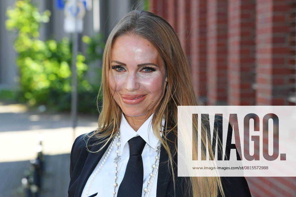 Annina Semmelhaack at the KAMPF DER REALITYSTARS 6 screening at the Cinenova cinema in Cologne on 30 04 2025