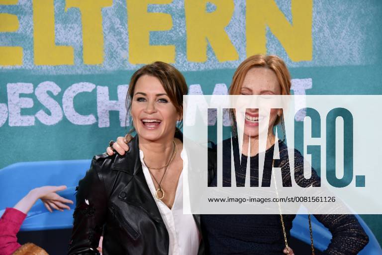 Actor l r Anja Kling and Andrea Sawatzki posing on 14 01 2018 in Cologne at the premiere of the movie help I my parents shrunk 01 in German cinemas coming on 18