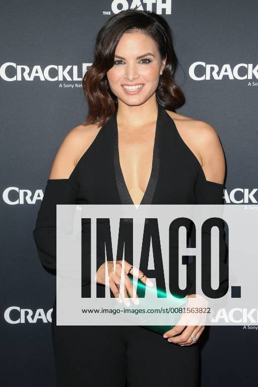 Katrina Law at the Photocall for the series of the oath the oath on 14 01 2018 in Pasadena Crackle s oath of the TV series Photocall in Ottawa at Los Angeles 2018