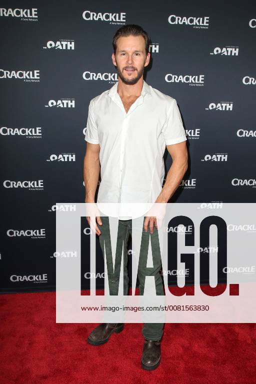 Ryan Kwanten at the Photocall for the series of the oath the oath on 14 01 2018 in Pasadena Crackle s oath of the TV series Photocall in Ottawa at Los Angeles 2018