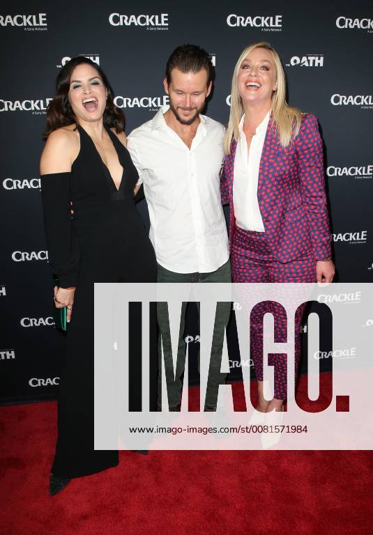 Crackle Serienpremiere in Pasadena January 15, 2018 - Pasadena, CA, U.S. - 15 January 2018 - Pasadena, California - Katrina Law, Ryan Kwanten, Elisabeth Rohm. â€oeThe Oath†Photo Opp with the cast of Crackleâ€⠢s new drama series at The Winter TCA. Photo Credit: AdMedia Pasadena U.S. - ZUMAa123 20180115_zaa_a123_008