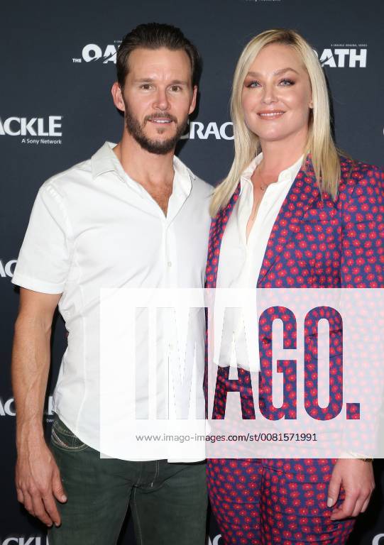 Crackle Serienpremiere in Pasadena January 15, 2018 - Pasadena, CA, U.S. - 15 January 2018 - Pasadena, California - Ryan Kwanten, Elisabeth Rohm. â€oeThe Oath†Photo Opp with the cast of Crackleâ€⠢s new drama series at The Winter TCA. Photo Credit: AdMedia Pasadena U.S. - ZUMAa123 20180115_zaa_a123_014