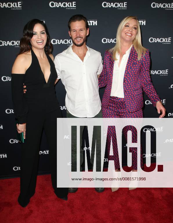 Crackle Serienpremiere in Pasadena January 15, 2018 - Pasadena, CA, U.S. - 15 January 2018 - Pasadena, California - Katrina Law, Ryan Kwanten, Elisabeth Rohm. â€oeThe Oath†Photo Opp with the cast of Crackleâ€⠢s new drama series at The Winter TCA. Photo Credit: AdMedia Pasadena U.S. - ZUMAa123 20180115_zaa_a123_017