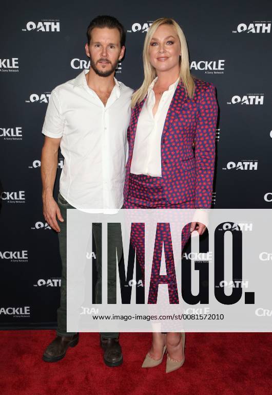 Crackle Serienpremiere in Pasadena January 15, 2018 - Pasadena, CA, U.S. - 15 January 2018 - Pasadena, California - Ryan Kwanten, Elisabeth Rohm. â€oeThe Oath†Photo Opp with the cast of Crackleâ€⠢s new drama series at The Winter TCA. Photo Credit: AdMedia Pasadena U.S. - ZUMAa123 20180115_zaa_a123_019