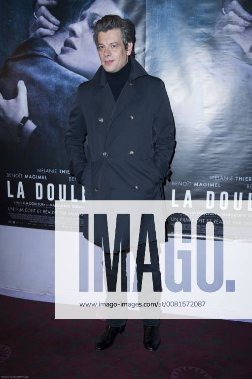 Paris, Ile de France, France - French actor and singer Benjamin Biolay at the premiere of La Douleur at the cinema Gaumont Opera in Paris. Paris France - ZUMAs197 20180115_zaa_s197_027