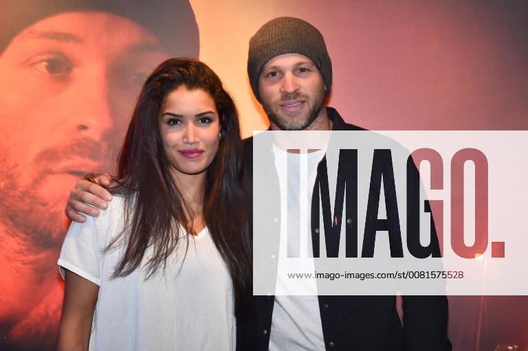 Sabrina Ouazani, Franck Gastambide - Avant premiere du film La Surface de Reparation au cinema UGC Bercy a Paris CELEBRITES : Avant Premiere La Surface De Reparartion - Paris - 15 01 2018 LionelUrman Panoramic