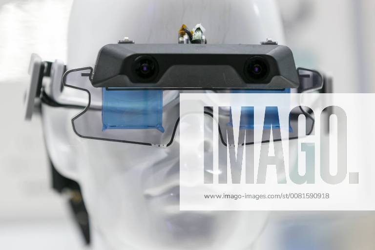 A prototype of an 3D-AR (Augmented Reality) device HoloLens on display at the RoboDEX exhibition in Tokyo Big Sight on January 17, 2018, Tokyo, Japan. The 2nd Robot Development and Application Expo (RoboDEX) introduces new technologies in robotics including IT and AI from 200 exhibitors. Organizers expect 20,000 visitors during the trade show which runs from January 17 to 19. (gxta_robodex019)