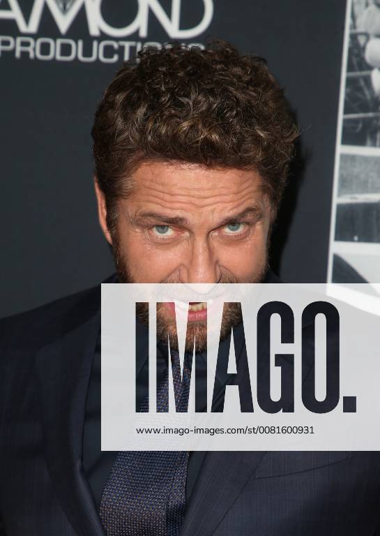 LOS ANGELES, CA - JANUARY 17: Gerard Butler, at the premiere of Den Of Thieves at Regal Theaters at LA Live in Los Angeles, California on January 17, 2018.