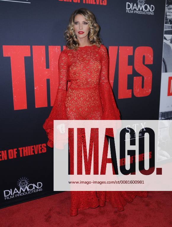 Los Angeles, CA, U.S. - 17 January 2018 - Los Angeles, California - Dawn Olivieri. Den of Thieves Los Angeles Premiere held at Regal Cinemas LA Live. Photo Credit: Birdie Thompson AdMedia Los Angeles U.S. - ZUMAa123 20180117_zaa_a123_247