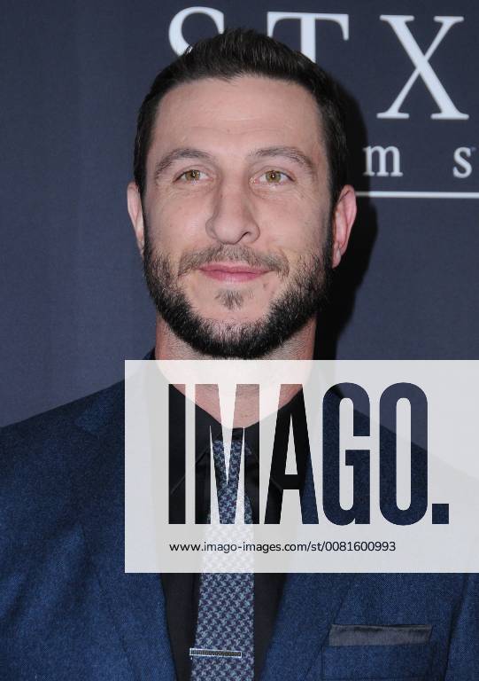 Los Angeles, CA, U.S. - 17 January 2018 - Los Angeles, California - Pablo Schreiber. Den of Thieves Los Angeles Premiere held at Regal Cinemas LA Live. Photo Credit: Birdie Thompson AdMedia Los Angeles U.S. - ZUMAa123 20180117_zaa_a123_240