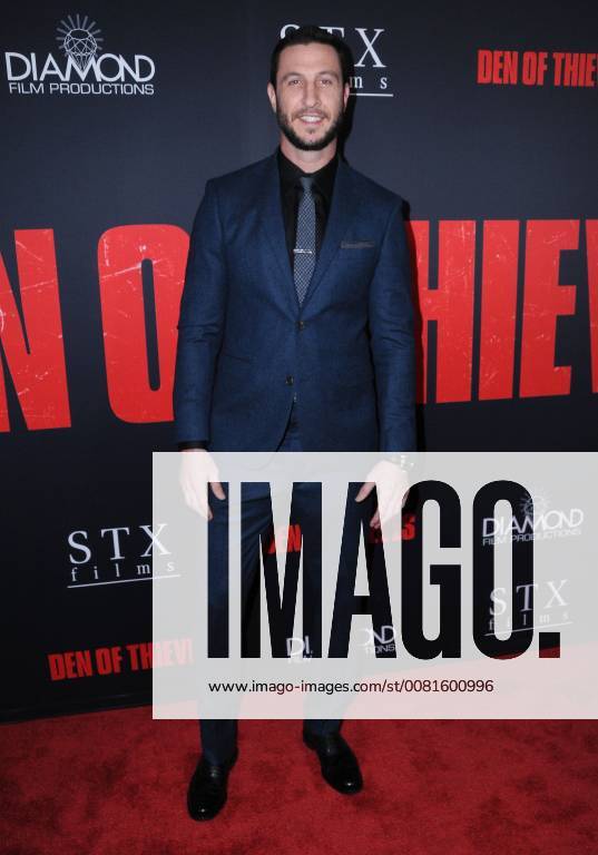 Los Angeles, CA, U.S. - 17 January 2018 - Los Angeles, California - Pablo Schreiber. Den of Thieves Los Angeles Premiere held at Regal Cinemas LA Live. Photo Credit: Birdie Thompson AdMedia Los Angeles U.S. - ZUMAa123 20180117_zaa_a123_243