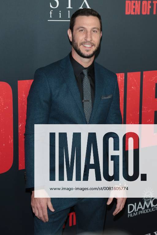 Pablo Schreiber at the den of thieves movie premiere on 17 01 2018 in Los Angeles the of thieves movie premiere in Los Angeles 2018