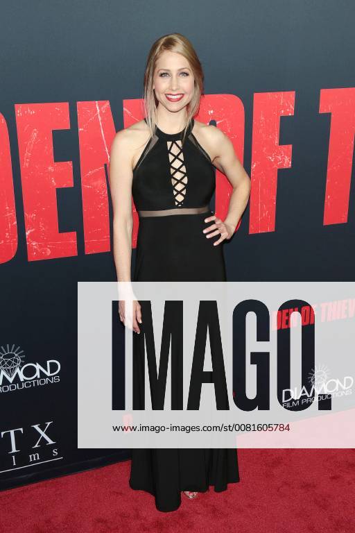 Bettina Olivieri at the den of thieves movie premiere on 17 01 2018 in Los Angeles the of thieves movie premiere in Los Angeles 2018