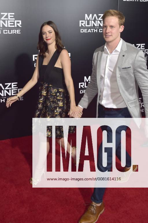Kaya Scodelario and Chris Sheffield at the fan screening of the movie maze runner the death cure maze runner the elect in the death zone at the AMC century city 15 theatre of Los Angeles 18 01 2018 Foto:xD.xStarbuckx xFuturexImage