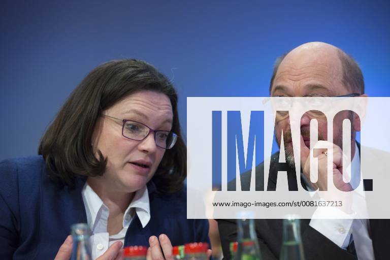 Andrea Nahles, SPD and Martin Schulz, Party Chairman of the SPD on the SPD Party Conference to vote on coalition talks Bonn the 21 01 2018 Bonn Germany