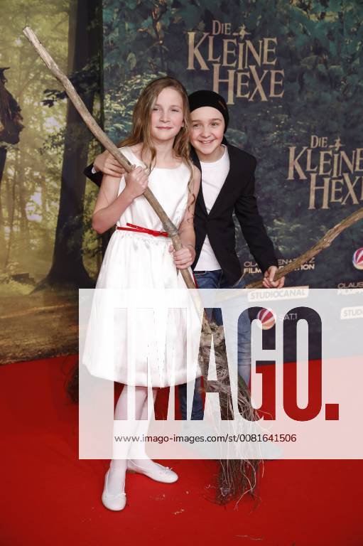 Momo Beier and Luis Valentina at the premiere of the movie the little witch in the Mathäser Filmpalast in Munich 21 01 2018 Foto:xS.xGabschx xFuturexImage
