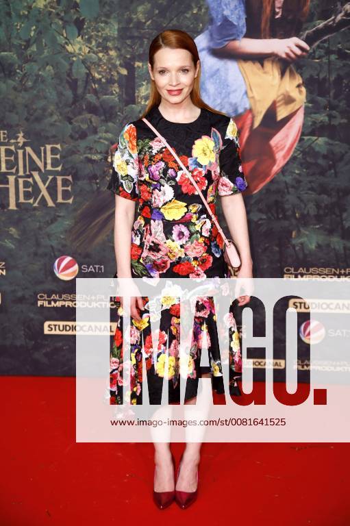 Karoline Herfurth at the premiere of the movie the little witch in the Mathäser Filmpalast in Munich 21 01 2018 Foto:xS.xGabschx xFuturexImage