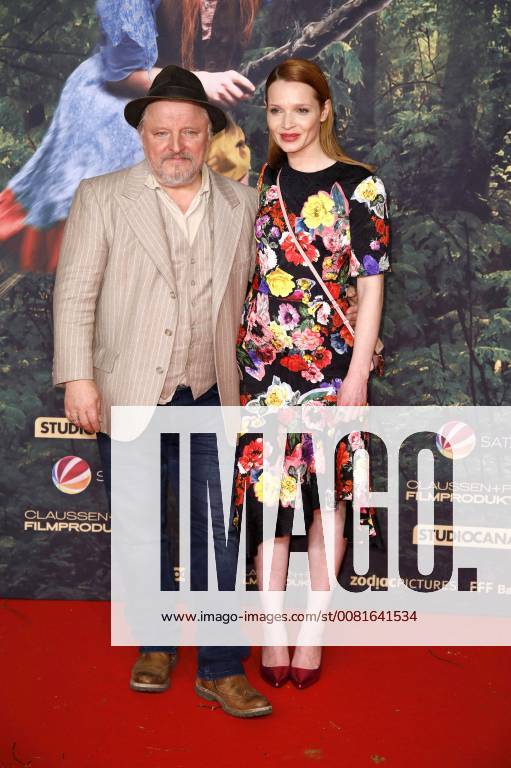 Axel Prahl and Karoline Herfurth at the premiere of the movie the little witch in the Mathäser Filmpalast in Munich 21 01 2018 Foto:xS.xGabschx xFuturexImage