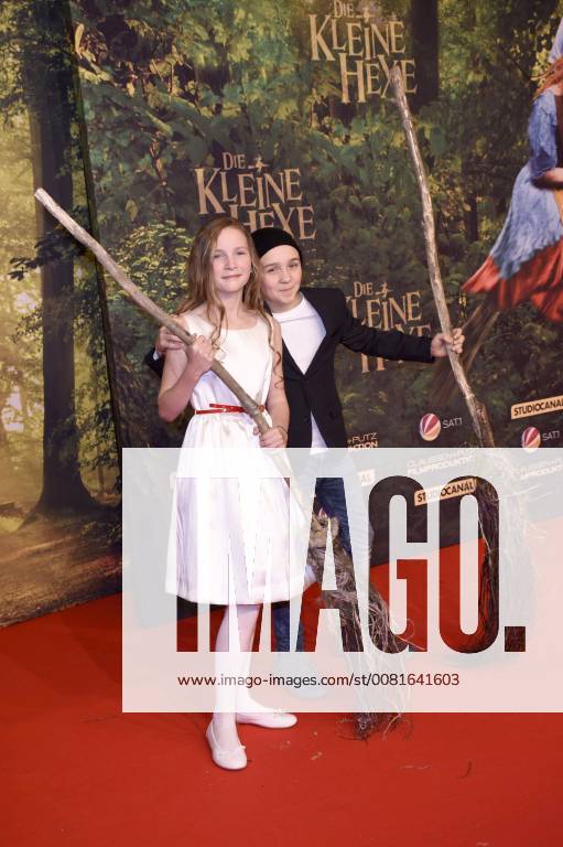 Momo Beier and Luis Valentina at the premiere of the movie the little witch in the Mathäser Filmpalast in Munich 21 01 2018 Foto:xP.xSchönbergerx xFuturexImage