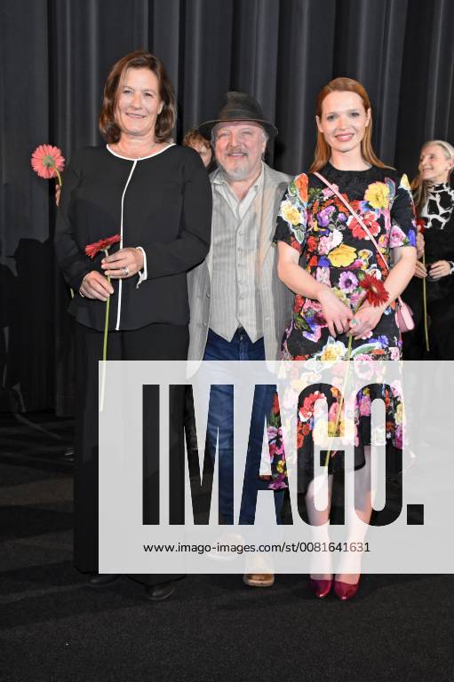 Suzanne Borsody Axel Prahl and Karoline Herfurth at the premiere of the movie the little witch in the Mathäser Filmpalast in Munich 21 01 2018 Foto:xP.xSchönbergerx xFuturexImage